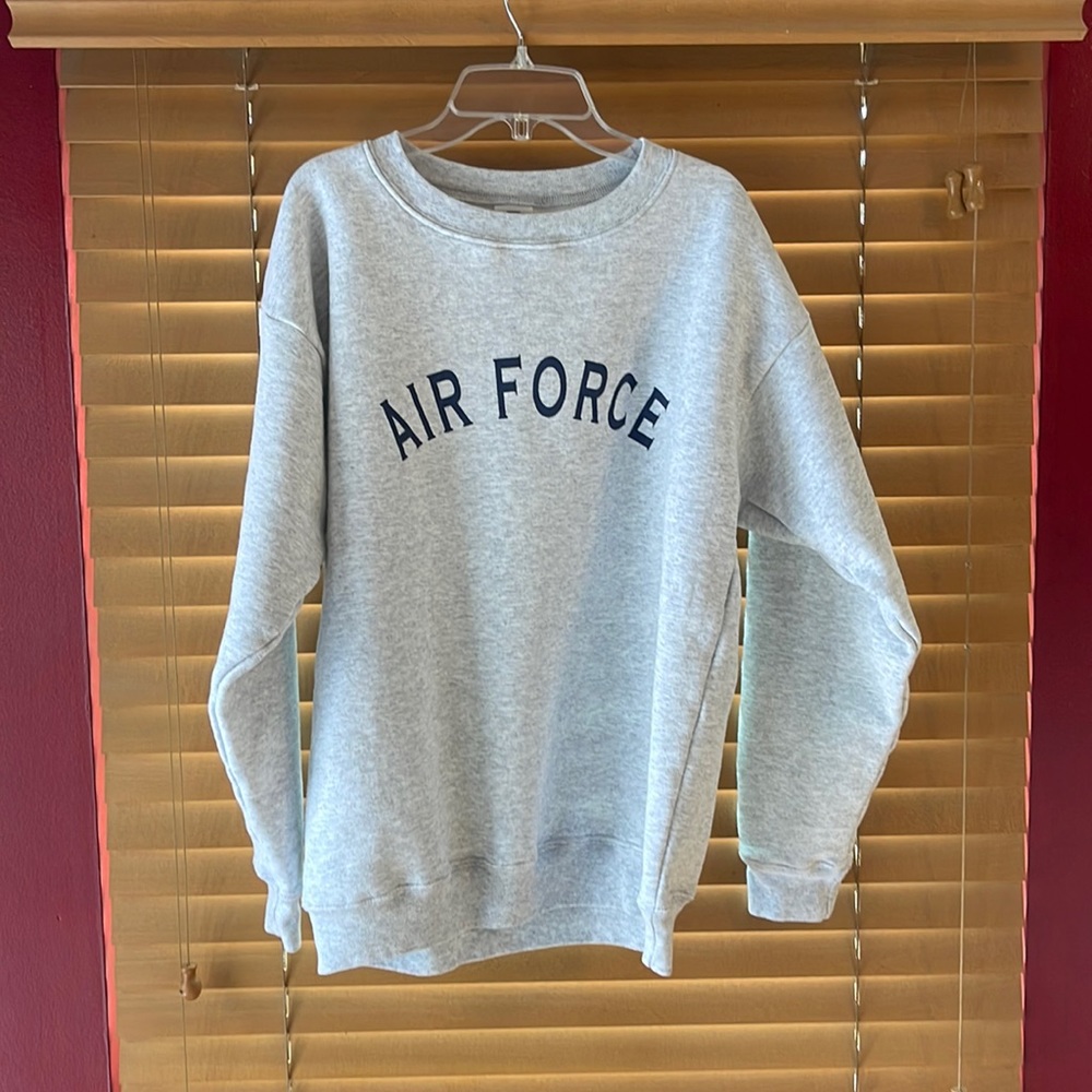 NWOT Air Force sweatshirt, small gray